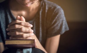 Porque orar é por vezes entediante?