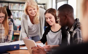 Comment garder une attitude positive au travail