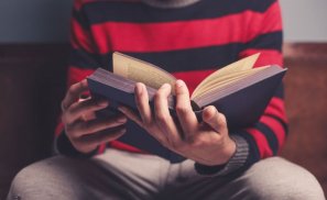 Cuando el pasado ensombrece tu vida - 10 versos de la Biblia que te ayudarán a superar las experiencias difíciles