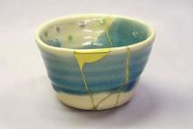 ¿Tu vida está hecha pedazos? Intenta... ¡Kintsukuroi!